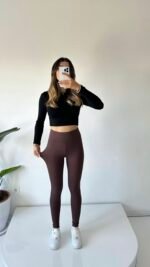 Collants côtelés marron fonce – Image 4