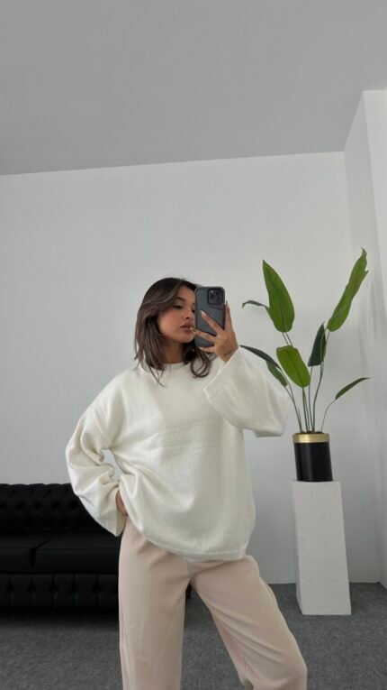 Pull Viral blanc Juan