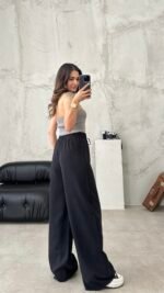 Liza pantalon Palazzo de base noir – Image 3