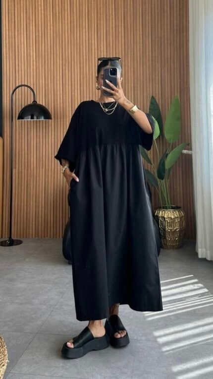Robe T-shirt bohème noire Pinte