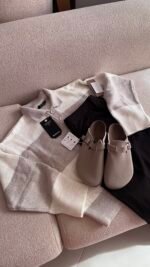 Buttoned Oversize Striped Sweater Beige – Image 2